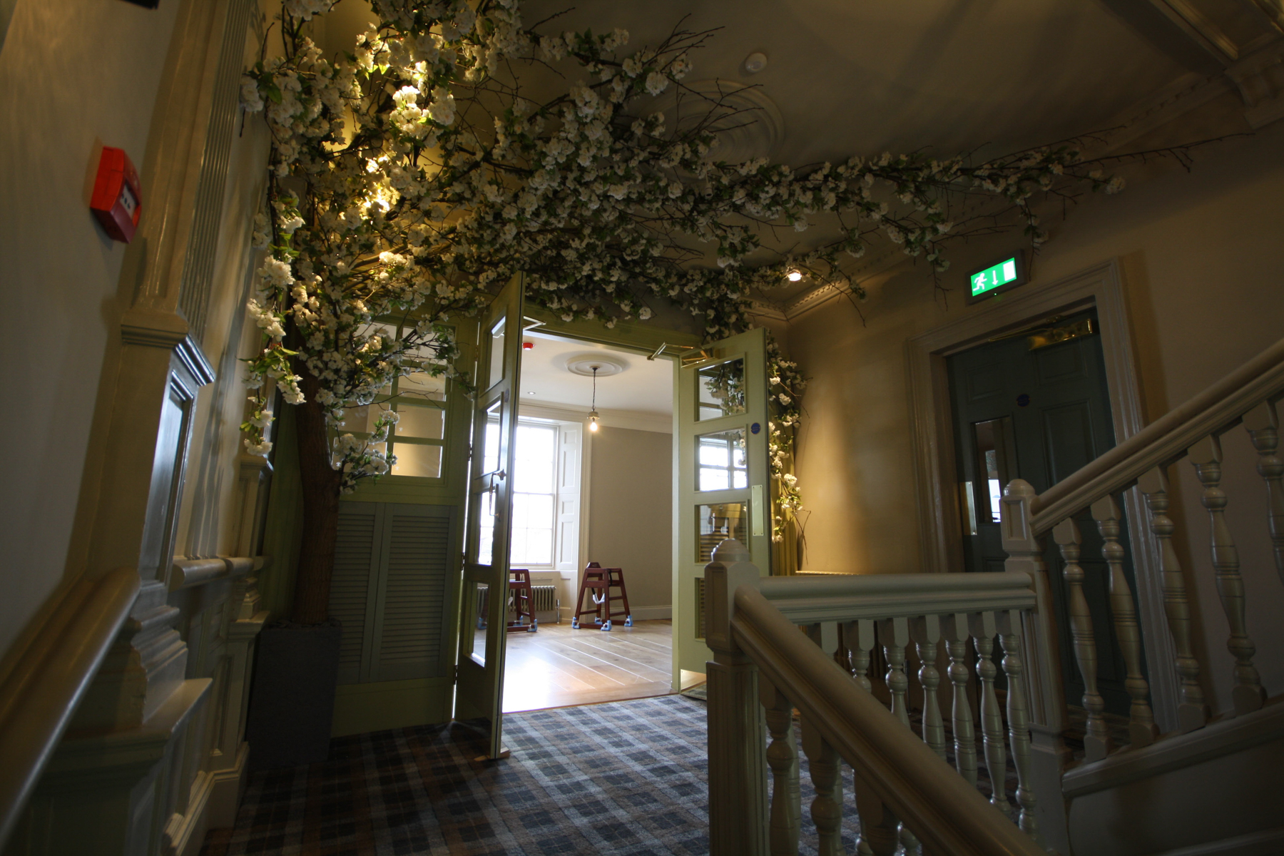 Bespoke Artificial Corner and Leaning Trees Design Example